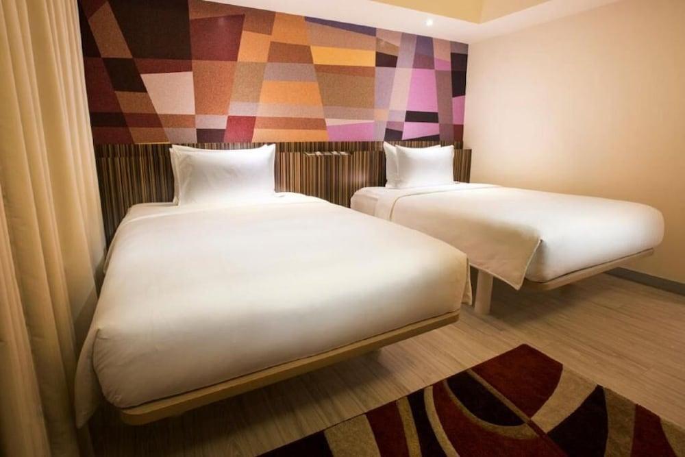 Genting Hotel Jurong Singapura Exterior foto