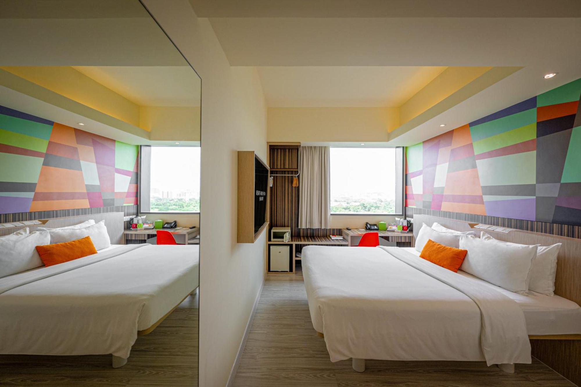 Genting Hotel Jurong Singapura Exterior foto